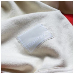 Rumpl - Printed Cozyhemp - Couverture 12 Rumpl - Printed Cozyhemp - Couverture -Magasin D'Équipement De Plein Air rumpl printed cozyhemp couverture detail 5