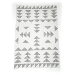 Tentree - Geo Beach Blanket - Couverture -Magasin D'Équipement De Plein Air tentree geo beach blanket couverture 1